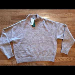 H&M Tan Sweater Mock turtleneck size M